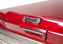 Load image into Gallery viewer, Undercover 24-26 Chevrolet Colorado 5.2ft Bed Elite Smooth Bed Cover - Ready To Paint