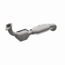 Load image into Gallery viewer, MagnaFlow DF Cat Conv 04-06 Ford F-150 Pick Up (Exc Heritage) / 06 Lincoln Mark LT Truck Driver Side