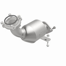 Load image into Gallery viewer, MagnaFlow 16-20 Chevrolet Camaro 6.2L Right Underbody Direct-Fit Catalytic Converter