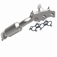 Load image into Gallery viewer, MagnaFlow 13-15 Toyota 4Runner 4.0L California Grade CARB Compliant Direct-Fit Catalytic Converter