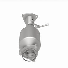 Load image into Gallery viewer, MagnaFlow 2015 Honda CR-V 2.4L California Grade CARB Compliant Direct-Fit Catalytic Converter