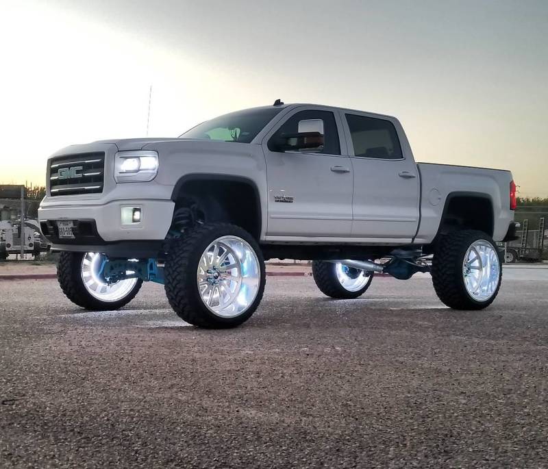 Oracle LED Illuminated Wheel Rings - Double LED - White NO RETURNS