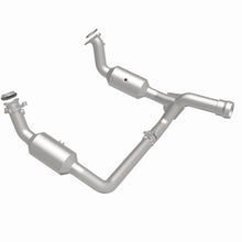 Load image into Gallery viewer, MagnaFlow 19-20 Chevrolet Silverado 1500 6.2L Single Underbody Direct-Fit Catalytic Converter
