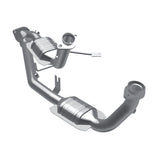 MagnaFlow Direct Fit Catalytic Converter 96-99 Ford Taurus3.0L 50S