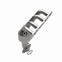 Load image into Gallery viewer, MagnaFlow 13-15 Toyota RAV4 2.5L California Grade CARB Compliant Direct-Fit Catalytic Converter