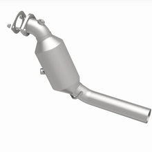 Load image into Gallery viewer, MagnaFlow 20-21 Ford Explorer 3.0L Left Underbody Direct-Fit Catalytic Converter