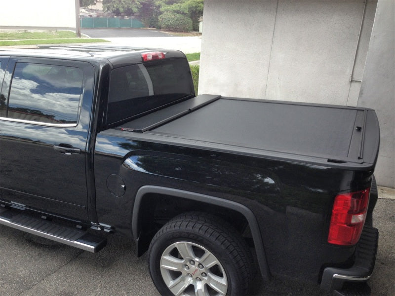 Roll-N-Lock 14-18 Chevy Silverado/Sierra 1500 XSB 68in M-Series Retractable Tonneau Cover