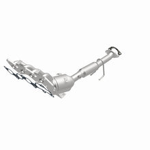 Load image into Gallery viewer, Magnaflow 15-17 Fusion L4 2 OEM Manifold Direct Fit Converter