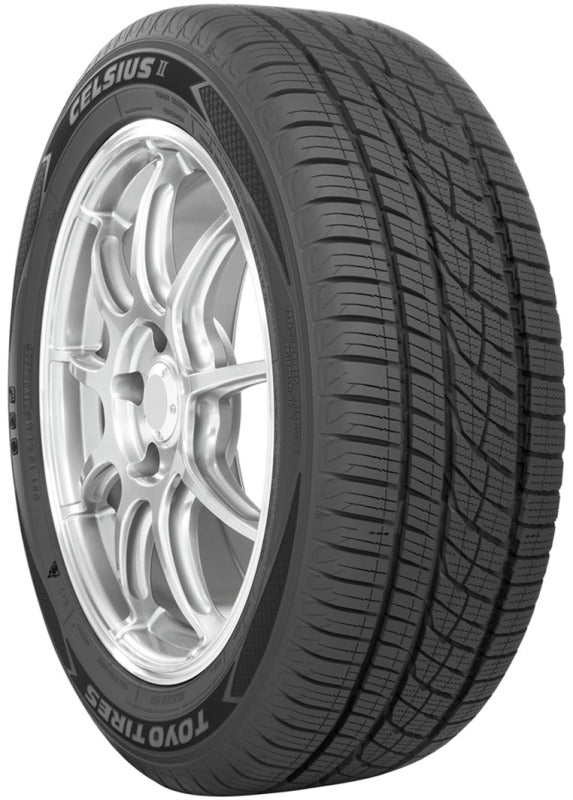 Toyo Celsius II Tire - 225/60R18 100H (TL)