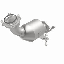 Load image into Gallery viewer, MagnaFlow 16-20 Chevrolet Camaro 6.2L Right Underbody Direct-Fit Catalytic Converter