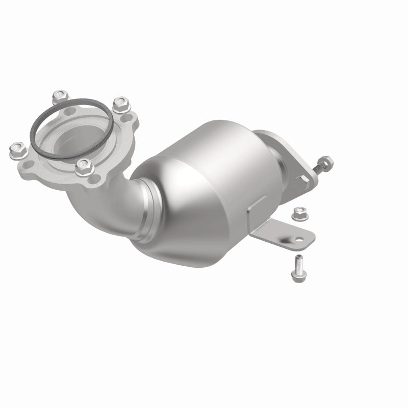 MagnaFlow 16-20 Chevrolet Camaro 6.2L Right Underbody Direct-Fit Catalytic Converter