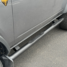 Load image into Gallery viewer, Go Rhino 21-26 Ford Bronco (4dr) 4000 Series Side Steps - Cab Length - Tex. Blk