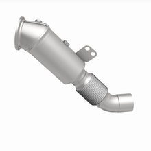 Load image into Gallery viewer, MagnaFlow 16-19 BMW 740i 3.0L California Grade CARB Compliant Direct-Fit Catalytic Converter