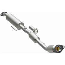 Load image into Gallery viewer, MagnaFlow 2020 Toyota Corolla 1.8L Direct-Fit Catalytic Converter