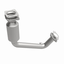Load image into Gallery viewer, MagnaFlow 00-02 Ford Focus 2.0L California Grade CARB Compliant Direct-Fit Catalytic Converter