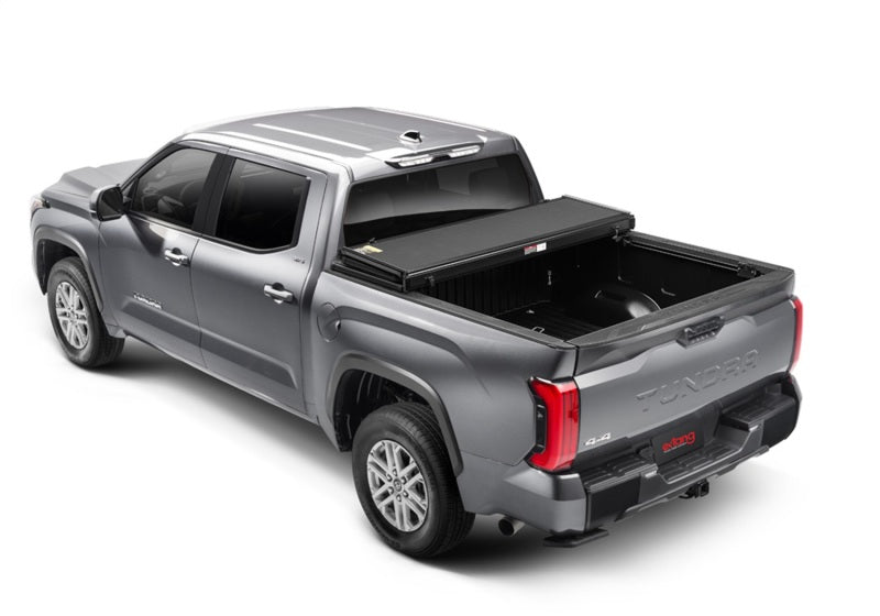 Extang 22-23 Toyota Tundra (5ft. 6in. Bed) Solid Fold ALX