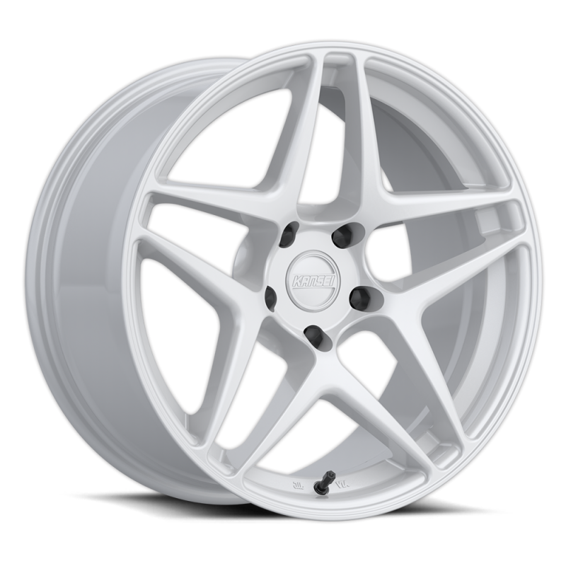 Kansei K15W Astro 18x9in / 5x114.3 BP / 22mm Offset / 73.1mm Bore - Gloss White Wheel